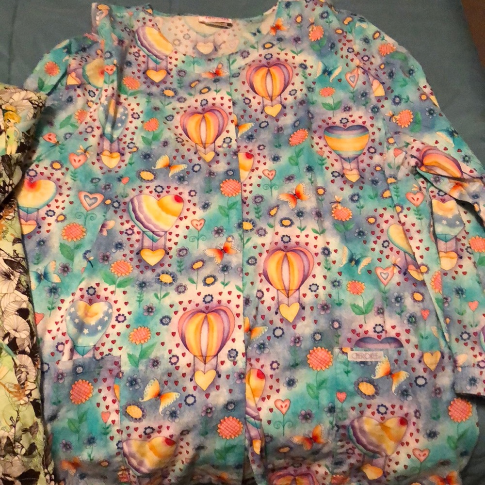 Scrub jackets - Picture 2 of 6